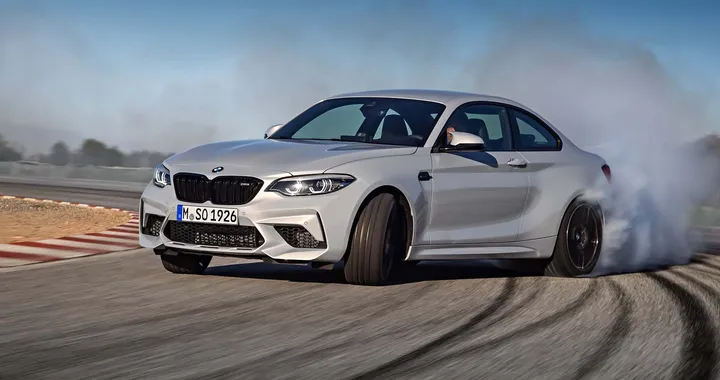 BMW M2 Competition: nata in pista [Video]