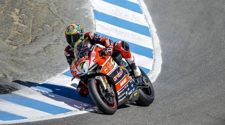 Davies 1° nel Day-1 di Laguna: 