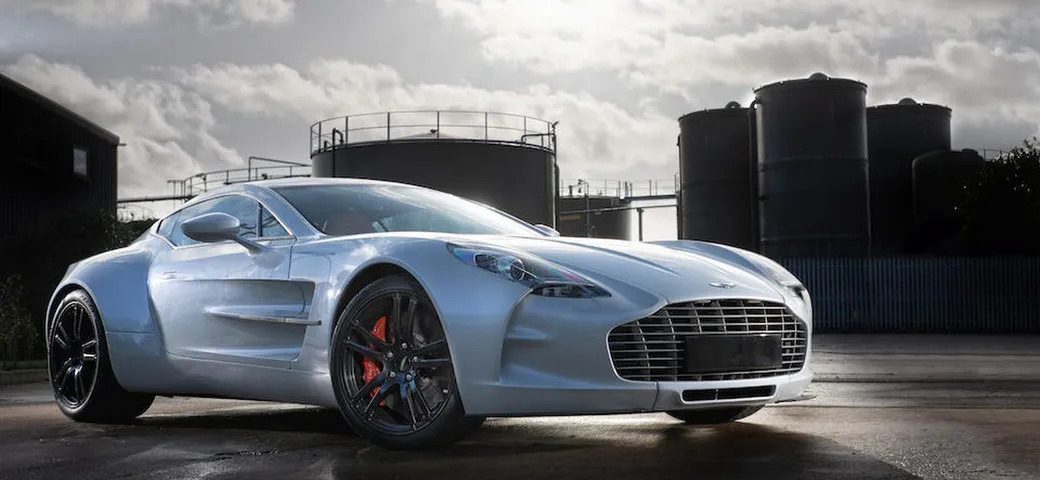 Aston Martin One-77 all'asta da Bonhams
