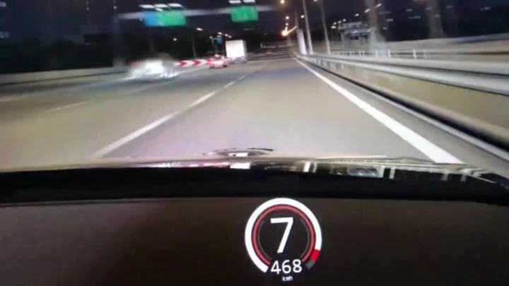 Nissan GT-R da 1500 cavalli a 468 km/h, ma c'è il trucco [Video]
