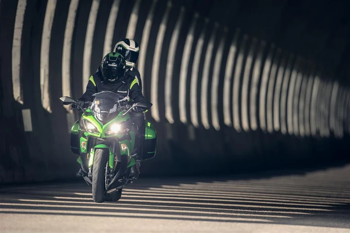 kawasaki-z1000sx