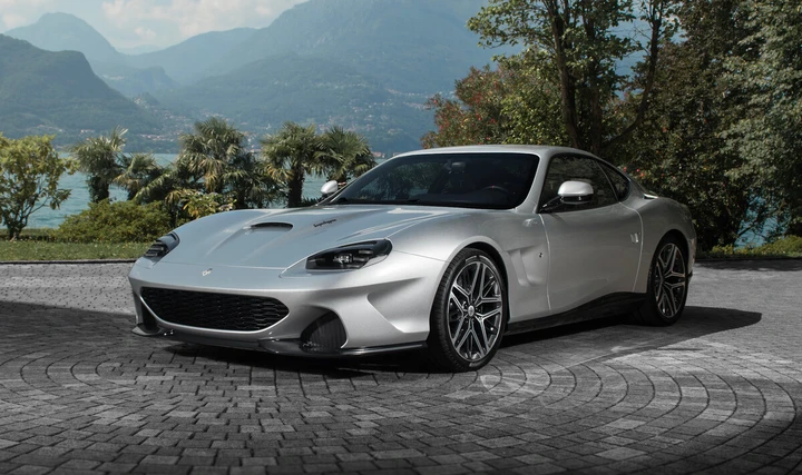 Touring Superleggera Veloce12: inno all'aspirazione con 503 CV