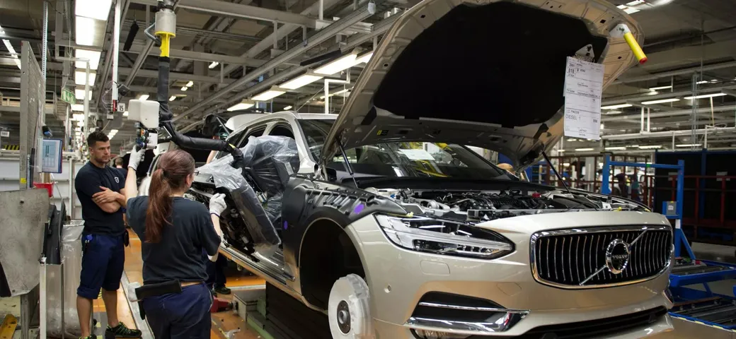 Volvo taglia posti di lavoro per risparmiare costi e migliorare l'efficienza