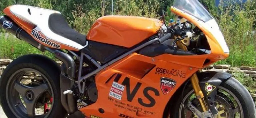 Ducati 996RS GSE di Troy Bayliss in vendita a 60.000 euro