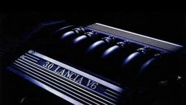 Lancia Thema: l'ammiraglia italiana per antonomasia compie 25 anni