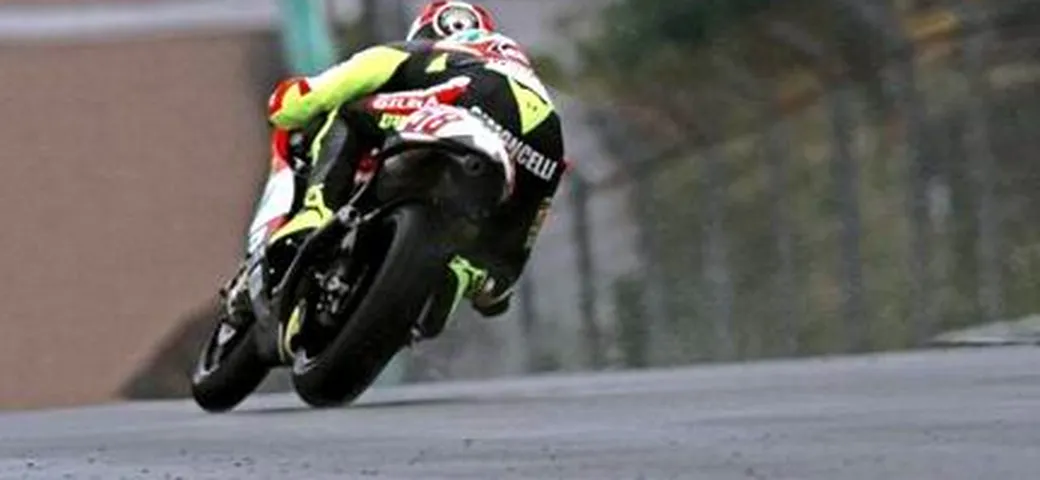 Sachsenring 250: Simoncelli stoccata da campione e testa del mondiale