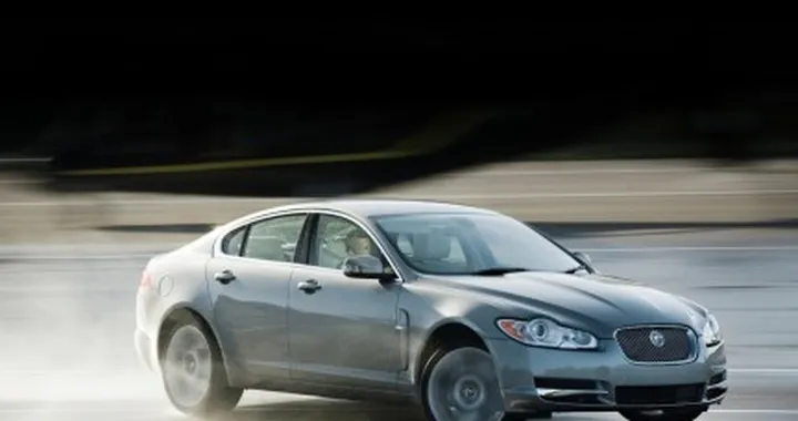 Jaguar XF: i prezzi per il mercato Inglese