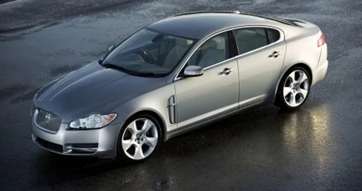 Jaguar e Land Rover: Tata pensa ai motori Mercedes