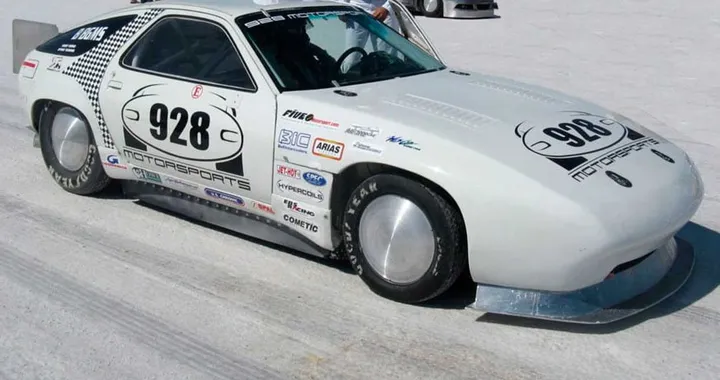 Porsche 928: all'asta un esemplare da record