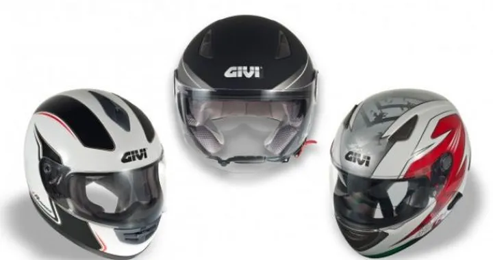 Caschi Givi 2011