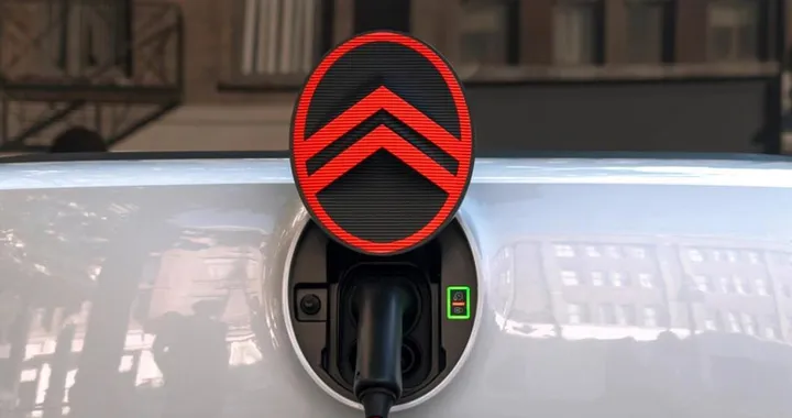Citroen ha un asso da giocare, il ritorno della 2CV: le novità