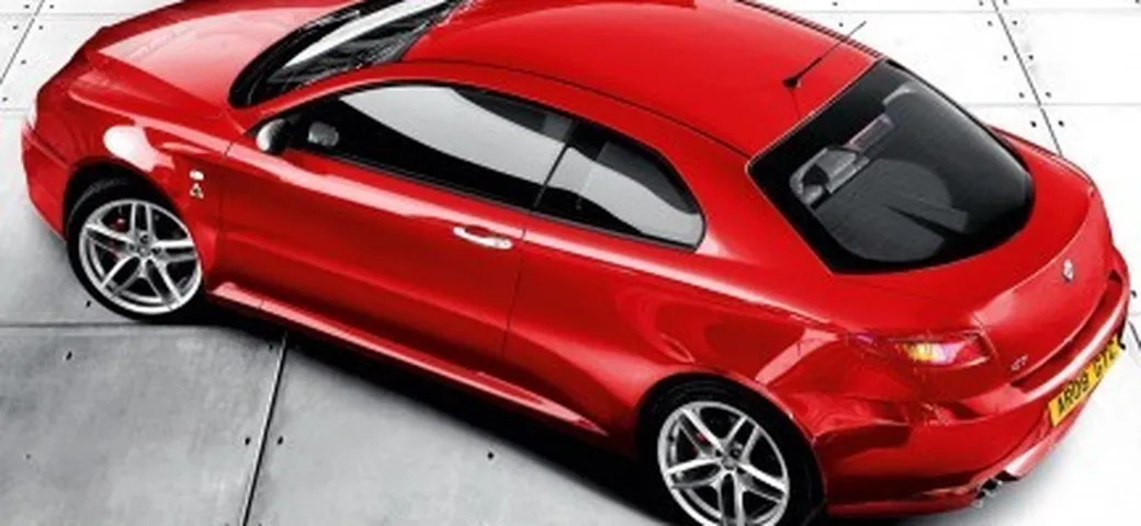 Alfa Romeo GT Quadrifoglio: nuova serie speciale per la Gran Bretagna