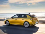 Nuova Opel Astra Plug-in Hybrid: 196 CV e 83 km di autonomia in EV