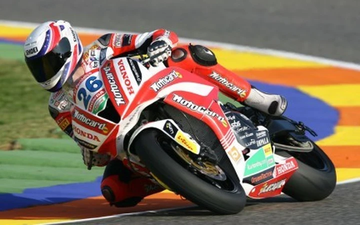WSS: Lascorz domina in casa