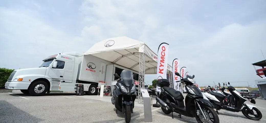 WSBK: Kymco Agility 50 R16 4T per muoversi nel Paddock