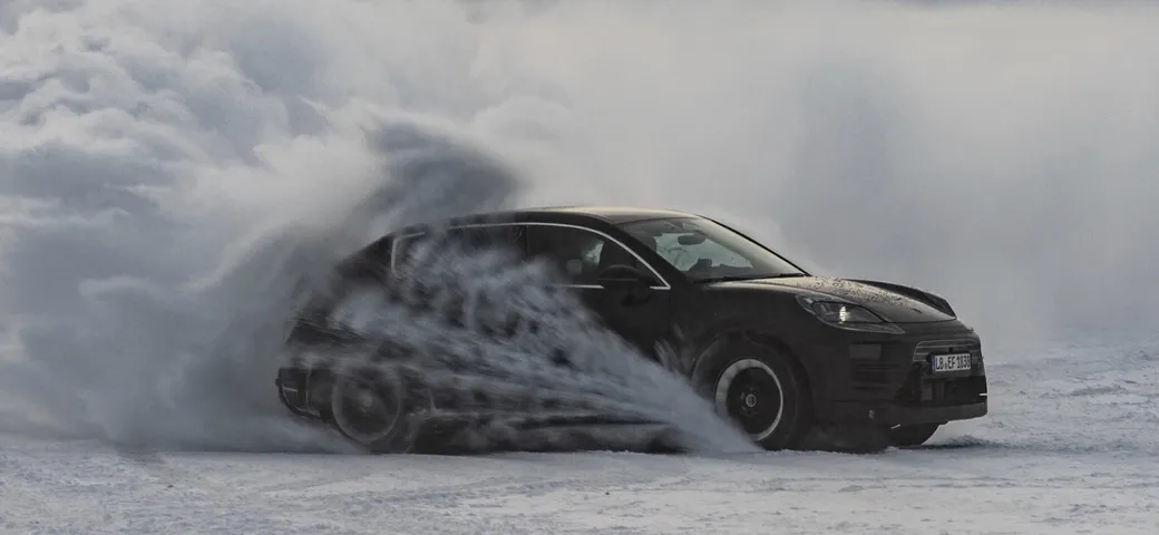 Porche Macan EV: foto spia e informazioni ufficiali