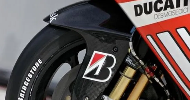 MotoGP: Bridgestone, pneumatico asimettrico per Laguna Seca 2010