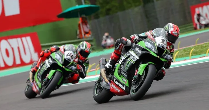 SBK Imola 2016: ancora un doppio podio per le Kawasaki