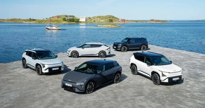 Kia fa il pieno di sportive, ora ha 5 modelli GT e fino a 306 CV