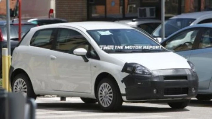 Fiat Punto Evo: nuove foto spia