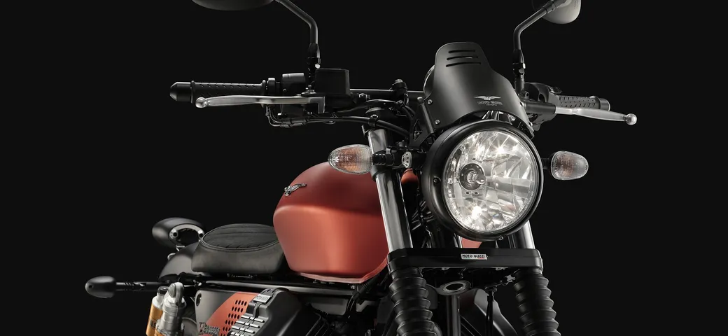Moto Guzzi V9 Bobber Sport: il debutto all'Open House 2018