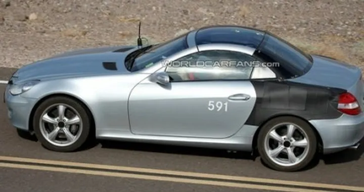 Mercedes SLK: in arrivo il tetto in vetro