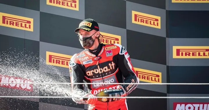 SBK 2021, Chaz Davies firma con il Team Go Eleven: guiderà la Panigale V4 R 2021
