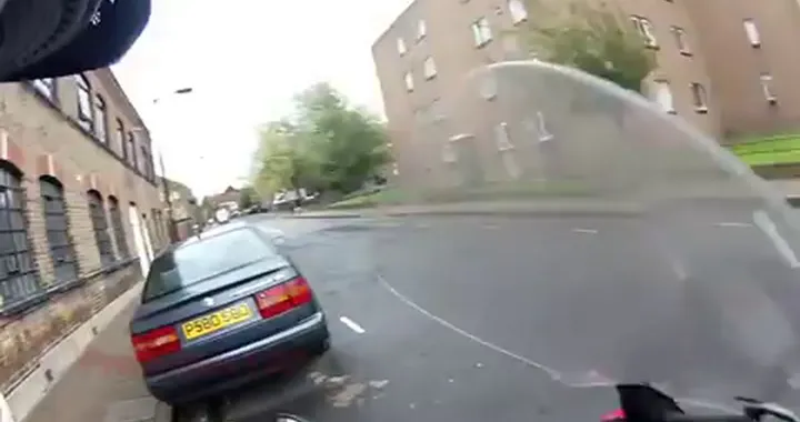 Parcheggio con effetto domino