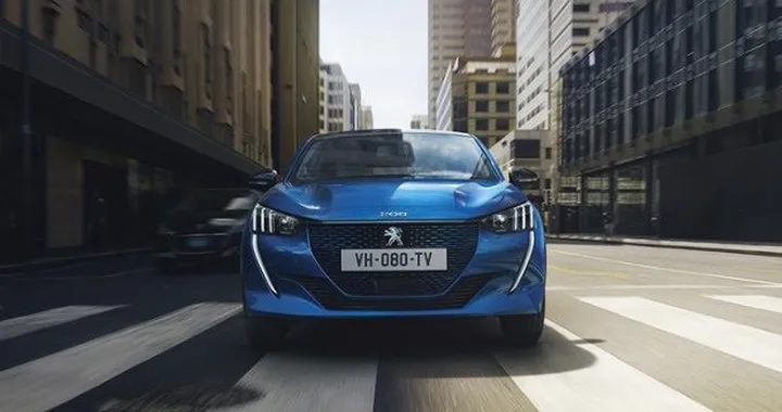 Auto elettriche Peugeot: la e-208 al Salone di Ginevra