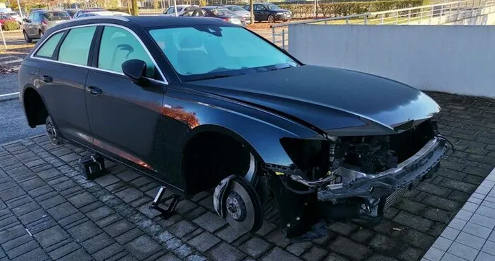 Fanali, paraurti, volanti e non solo: i pezzi d'auto più rubati in Italia