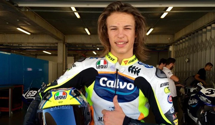 Nicolò Bulega, nel mondiale (2016) a soli 16 anni. Surtees e Agostini debuttarono a 22 anni. E Biaggi, Rossi, Lorenzo, Marquez …