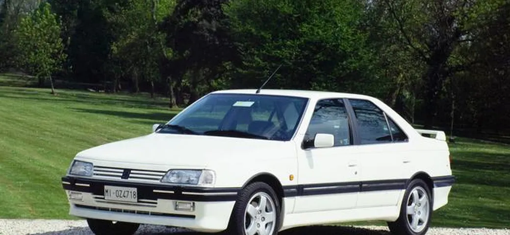 Peugeot 405 T16: una youngtimer di razza