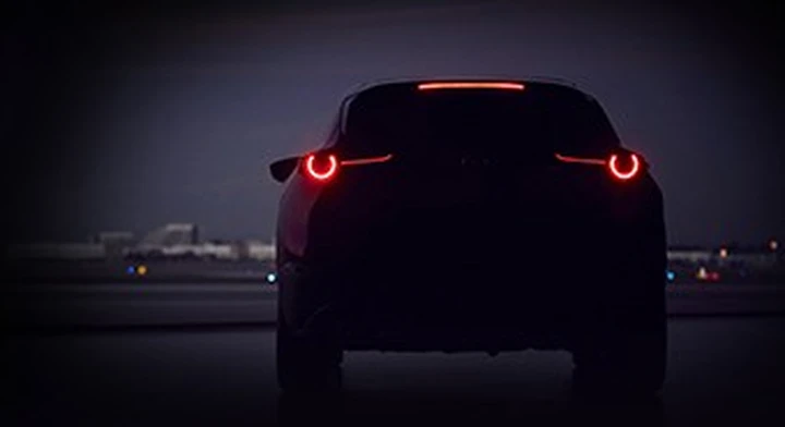 Salone di Ginevra 2019: Mazda con il SUV CX-4