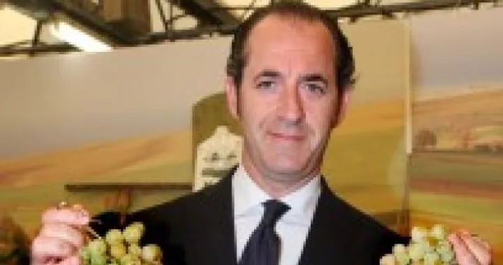 Parla il ministro Zaia: con due bicchieri non si è ubriachi. Basta criminalizzare il vino