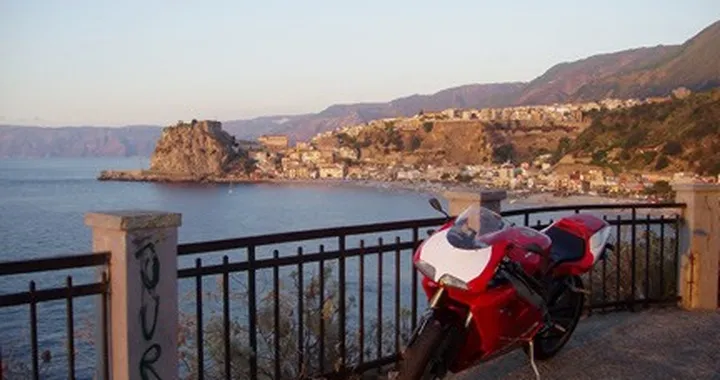 Foto del giorno: Mito in vacanza