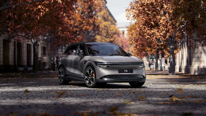 Zeekr 7X: al debutto in Europa il SUV elettrico premium con prestazioni da supercar