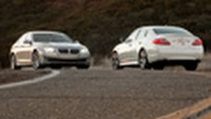 Video: Inside Line mette a confronto BMW 550i ed Infiniti M56