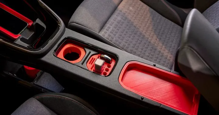 Skoda, gli accessori per l'auto ora si stampano a casa: basta scaricare il progetto gratis