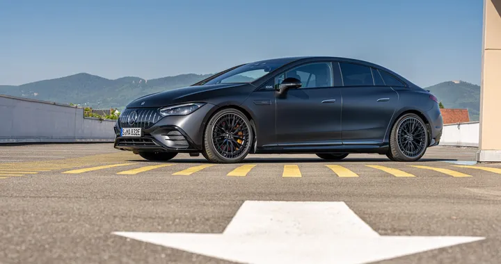 Mercedes-AMG EQE: al via gli ordini per la sportiva elettrica