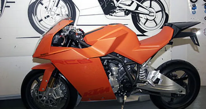 KTM RC8 news