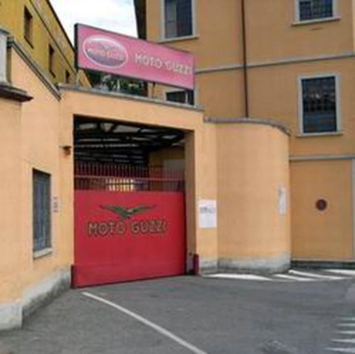 Moto Guzzi: la situazione peggiora e intanto i sindacati scioperano