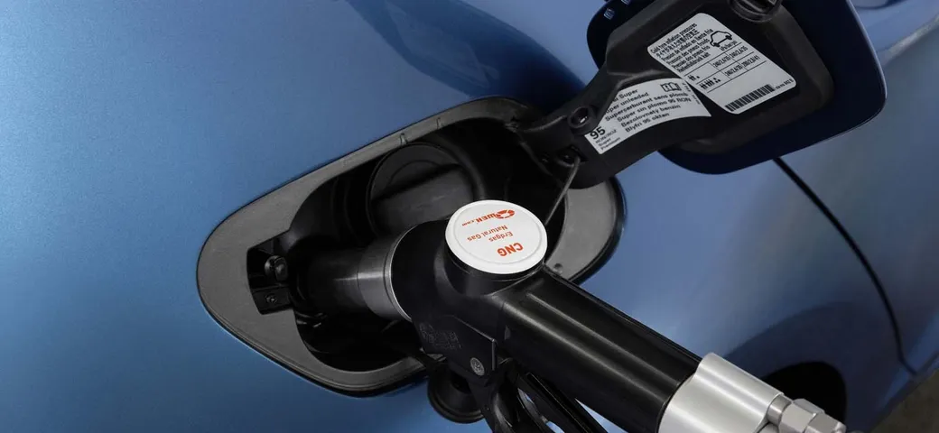 Auto a metano: agli italiani piacciono anche usate
