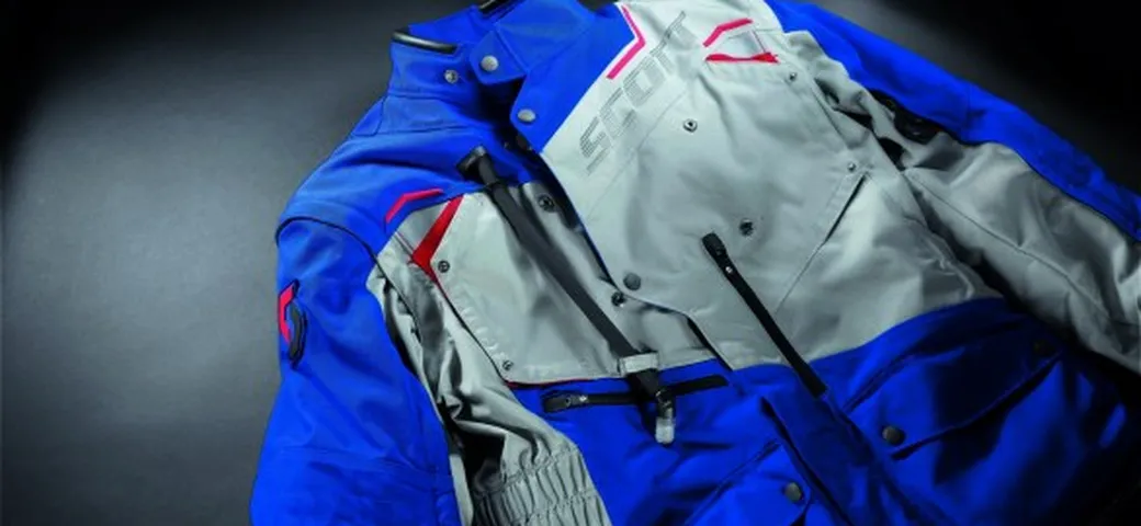Scott: giacca Dual Ride e casco 350 Pro Stratum le prime novità 2014