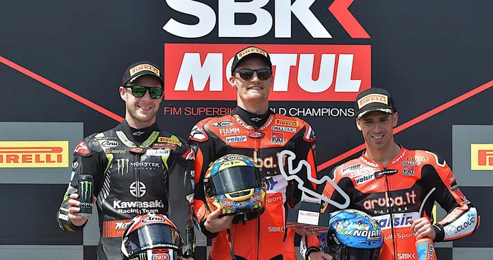 SBK Aragon: Davies batte Rea in Gara-2, Melandri sul podio