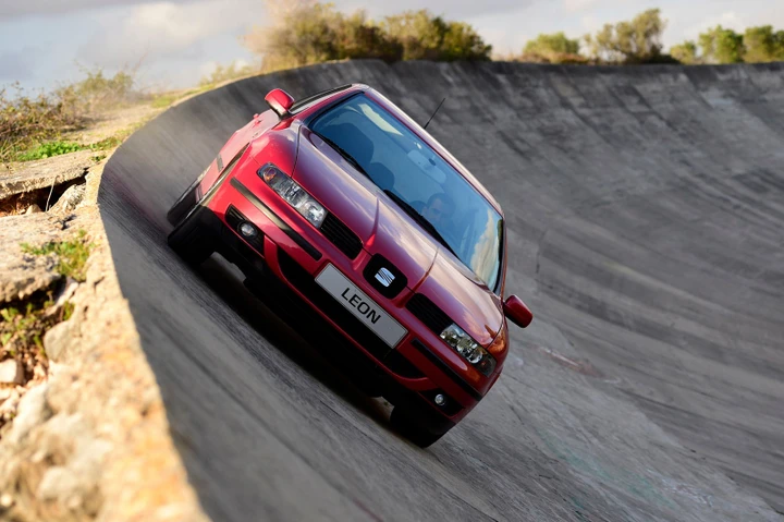 Seat Leon: 20 anni di storia e oltre 2 mln di unità vendute