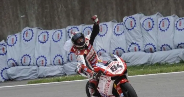 WSBK: Michel Fabrizio domina anche le qualifiche