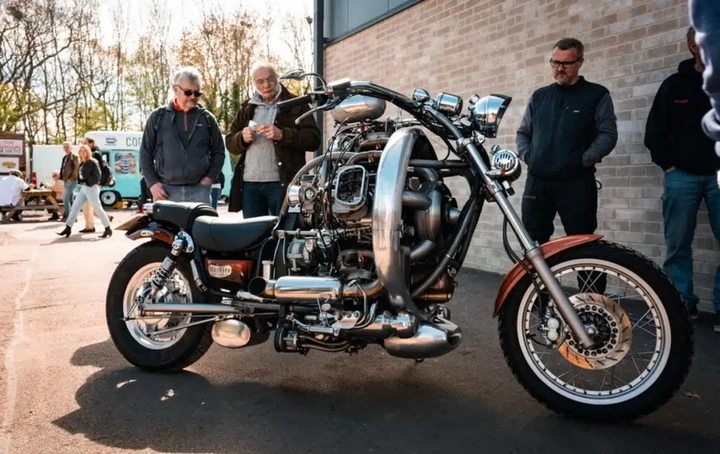 StarFire: la folle moto con motore radiale costruita su una terrazza