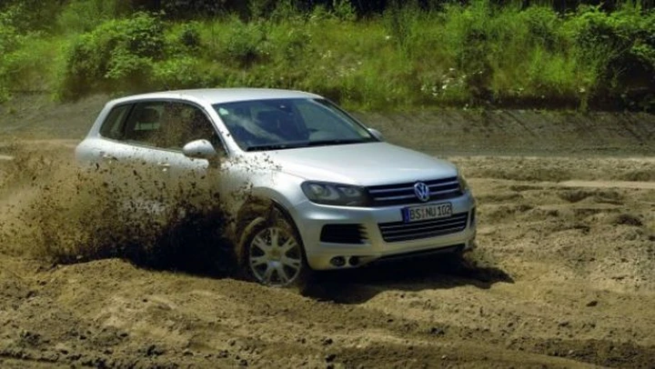 Volkswagen Touareg: versione a due ruote motrici per gli USA