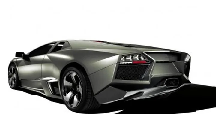 Lamborghini Reventòn: comunicato stampa e foto ufficiali