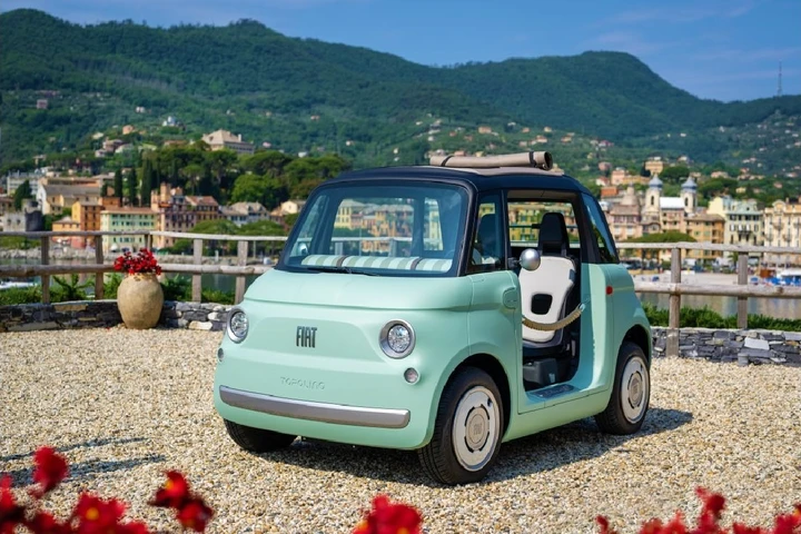 Fiat Topolino Dolcevita: aperti gli ordini in Italia